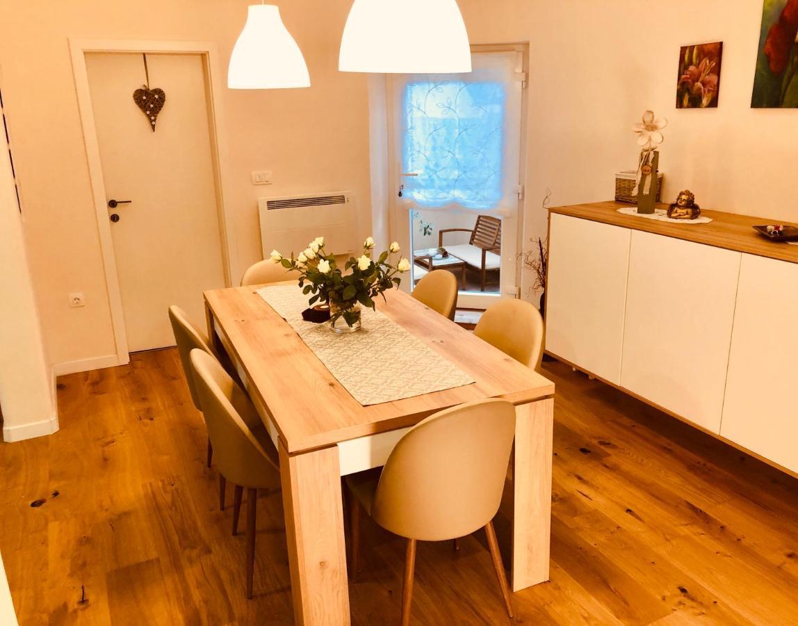 Apartment Karin Rijeka Buitenkant foto